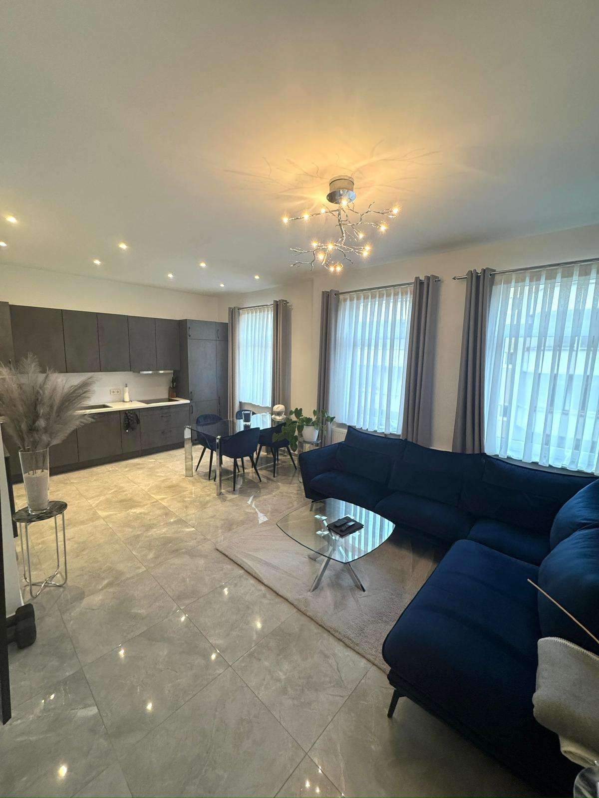 Thumbnail-Wohnung zum Mieten in Hannover 1.990,00 € 70 m²