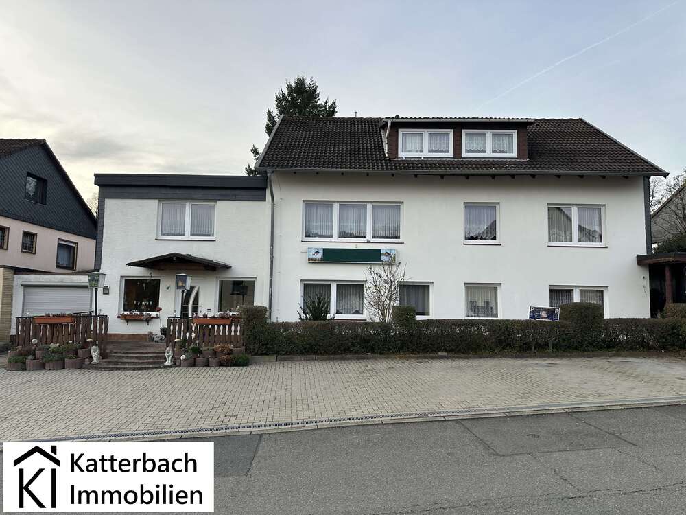 Thumbnail-Haus zum Kaufen in Osterode am Harz 299.000,00 € 380 m²