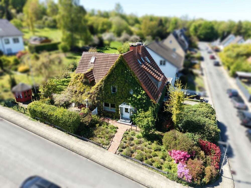 Thumbnail-Haus zum Kaufen in Bielefeld 371.200,00 € 192.43 m²