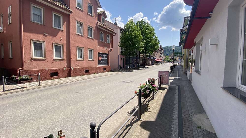 Thumbnail-Haus zum Kaufen in Bad Liebenzell 399.000,00 € 270 m²