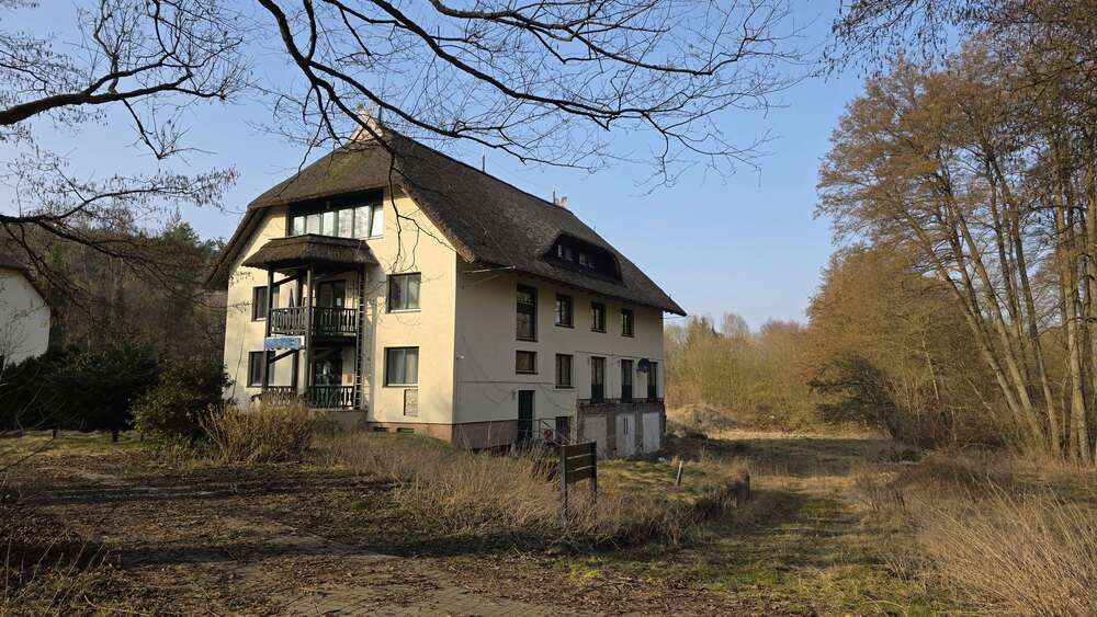 Thumbnail-Haus zum Kaufen in Stuer 460.000,00 € 700 m²