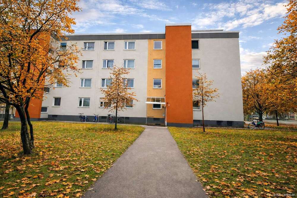 Thumbnail-Wohnung zum Kaufen in München 225.000,00 € 33 m²