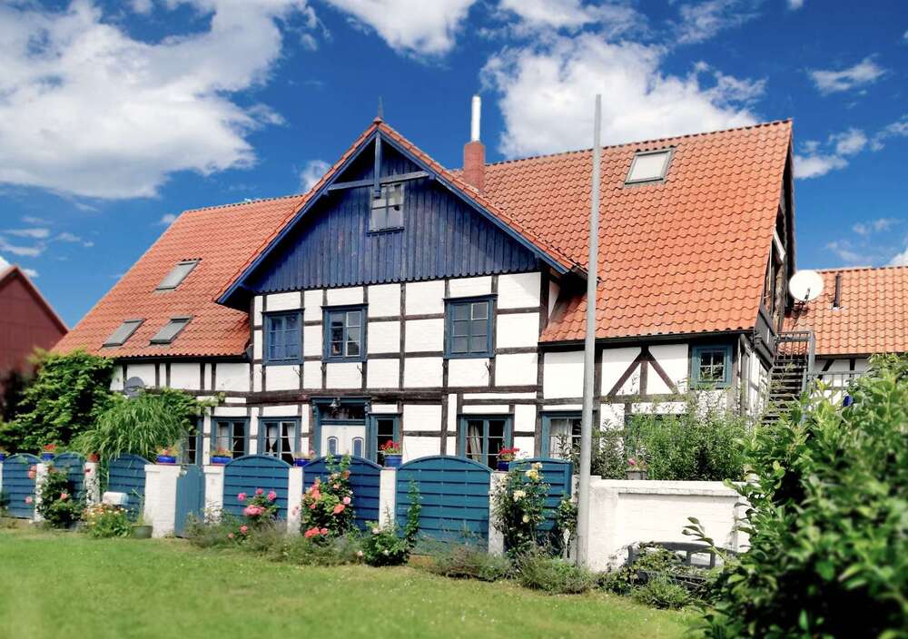 Thumbnail-Haus zum Kaufen in Lemgow 200.000,00 € 379 m²