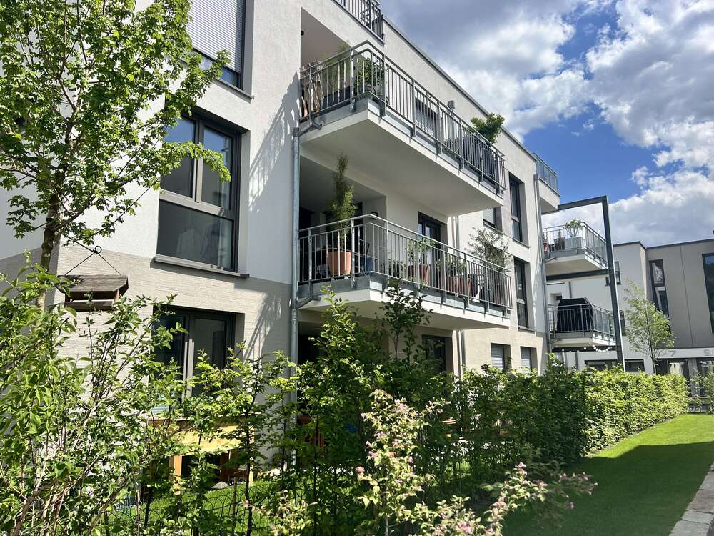 Thumbnail-Wohnung zum Kaufen in Esslingen 737.000,00 € 97 m²