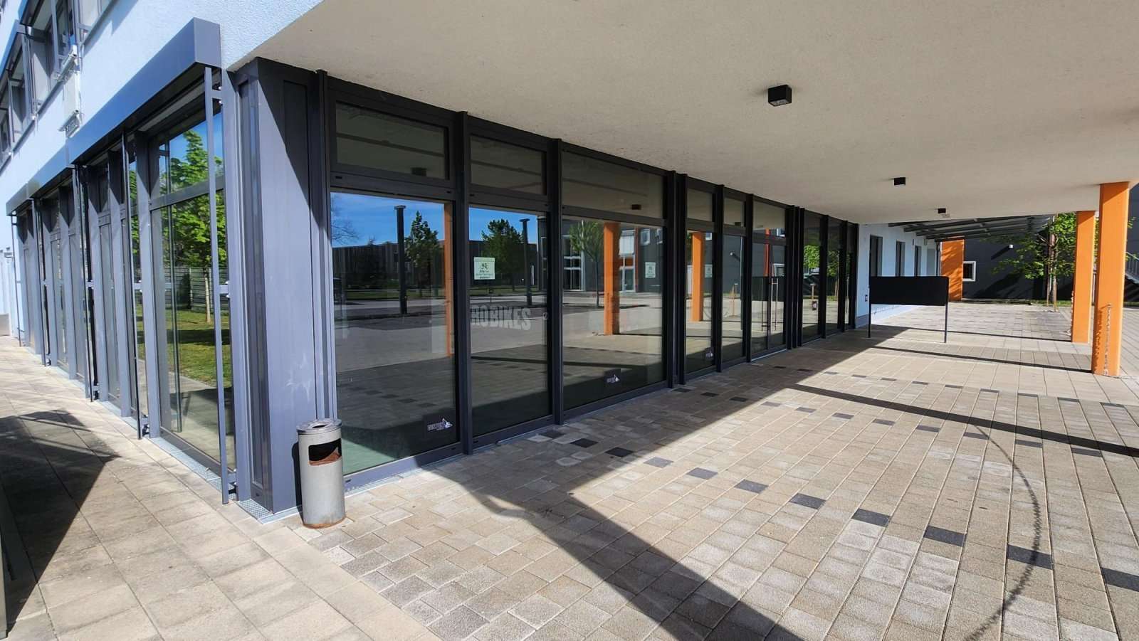Thumbnail-Einzelhandel in Augsburg 5.900,00 € 570 m²