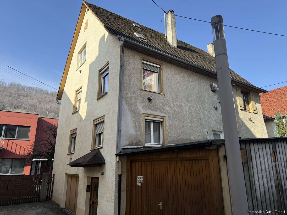 Thumbnail-Haus zum Kaufen in Geislingen 165.000,00 € 133 m²