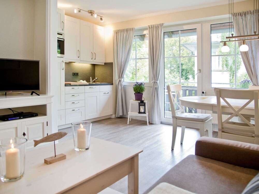 Thumbnail-Wohnung zum Kaufen in Timmendorfer Strand 275.000,00 € 35 m²