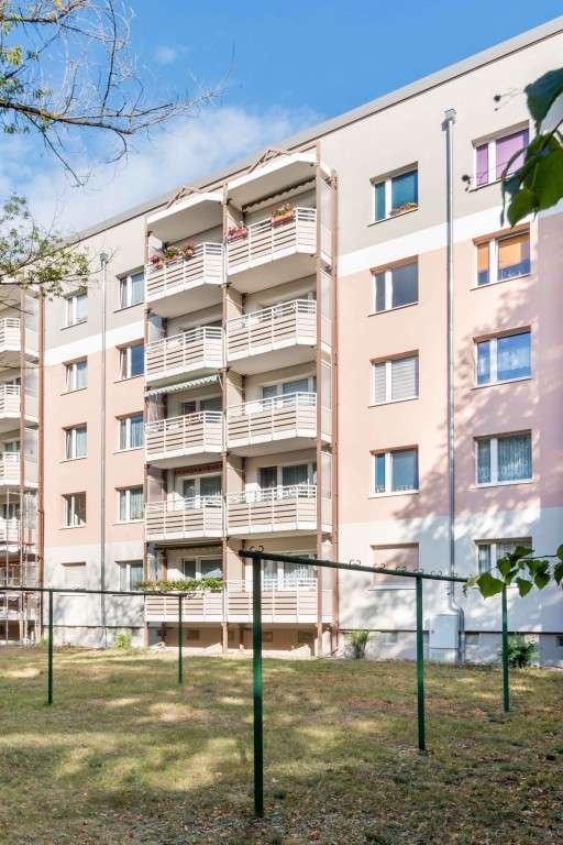 Thumbnail-Wohnung zum Mieten in Hoyerswerda 373,00 € 62.04 m²