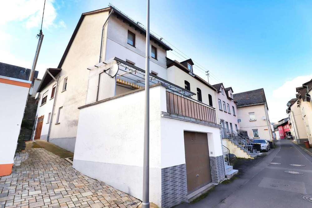 Thumbnail-Haus zum Kaufen in Zell (Mosel) 145.000,00 € 145 m²