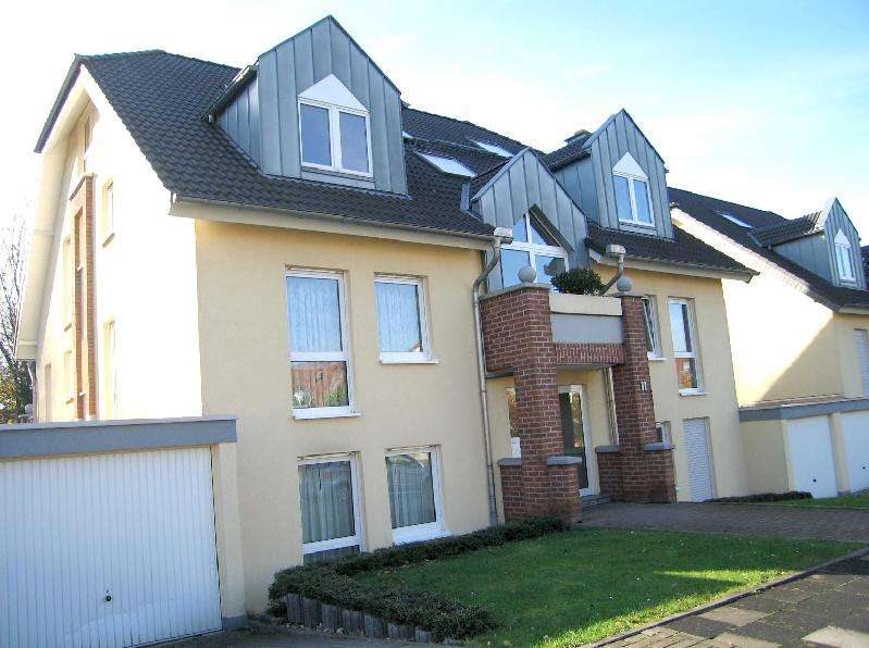 Thumbnail-Wohnung zum Mieten in Leverkusen 815,00 € 77 m²