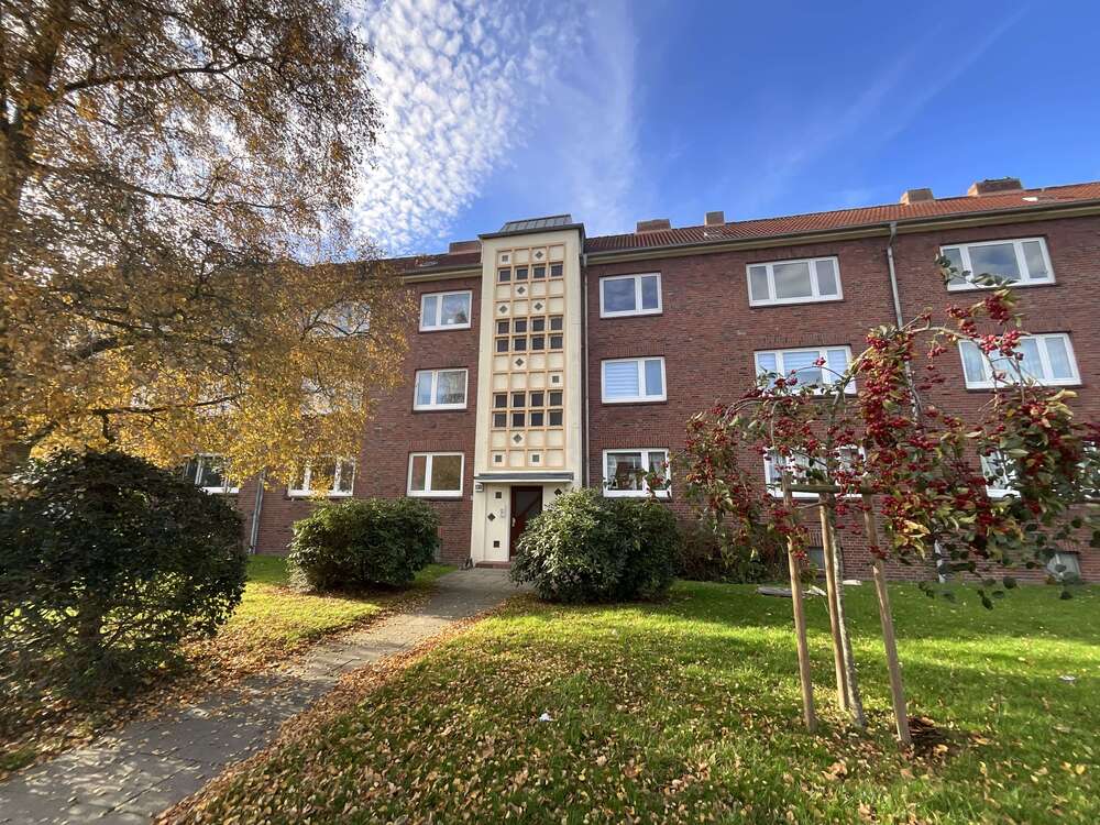 Thumbnail-Wohnung zum Kaufen in Wilhelmshaven 70.000,00 € 60.35 m²