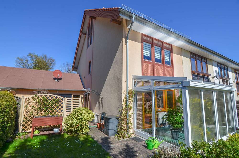 Thumbnail-Haus zum Kaufen in Halle 369.000,00 € 140 m²