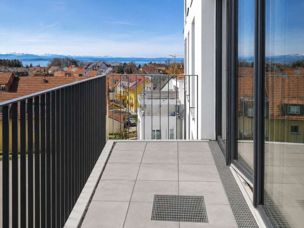 Thumbnail-Wohnung zum Kaufen in Friedrichshafen 178.000,00 € 33 m²