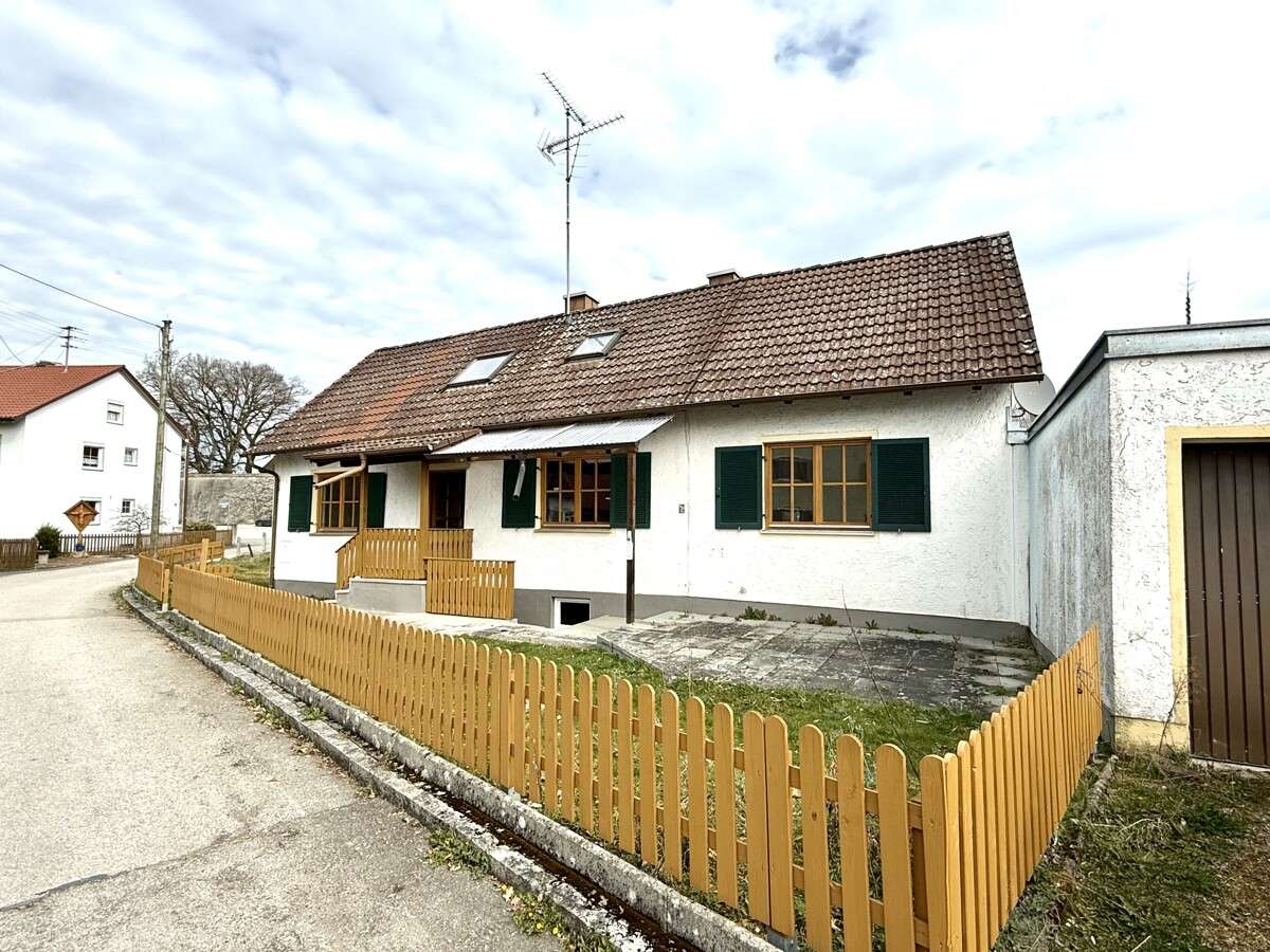 Thumbnail-Haus zum Kaufen in Mittelstetten 320.000,00 € 117.07 m²