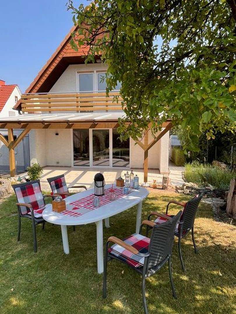 Thumbnail-Haus zum Kaufen in Moringen 339.000,00 € 216.54 m²