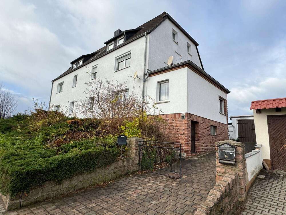 Thumbnail-Haus zum Kaufen in Hohenmölsen OT Taucha 149.000,00 € 164 m²