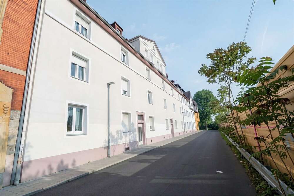 Thumbnail-Haus zum Kaufen in Wiesbaden 2.385.000,00 € 788.73 m²