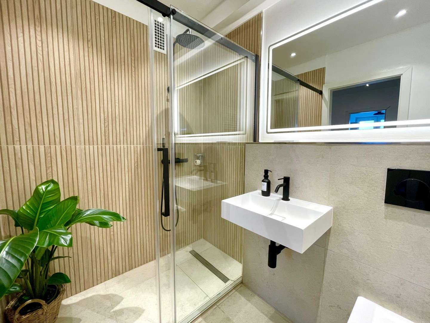 Thumbnail-Wohnung zum Kaufen in Stuttgart 359.000,00 € 79.6 m²