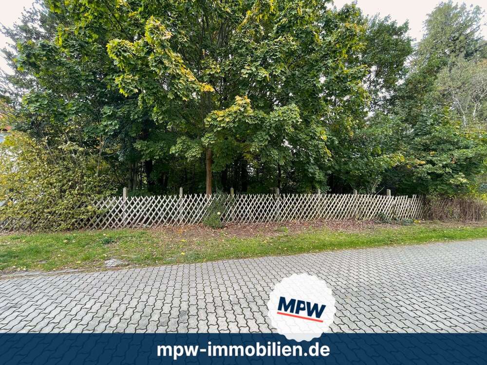 Thumbnail-Grundstück zu verkaufen in Schulzendorf 249.000,00 € 1087 m²