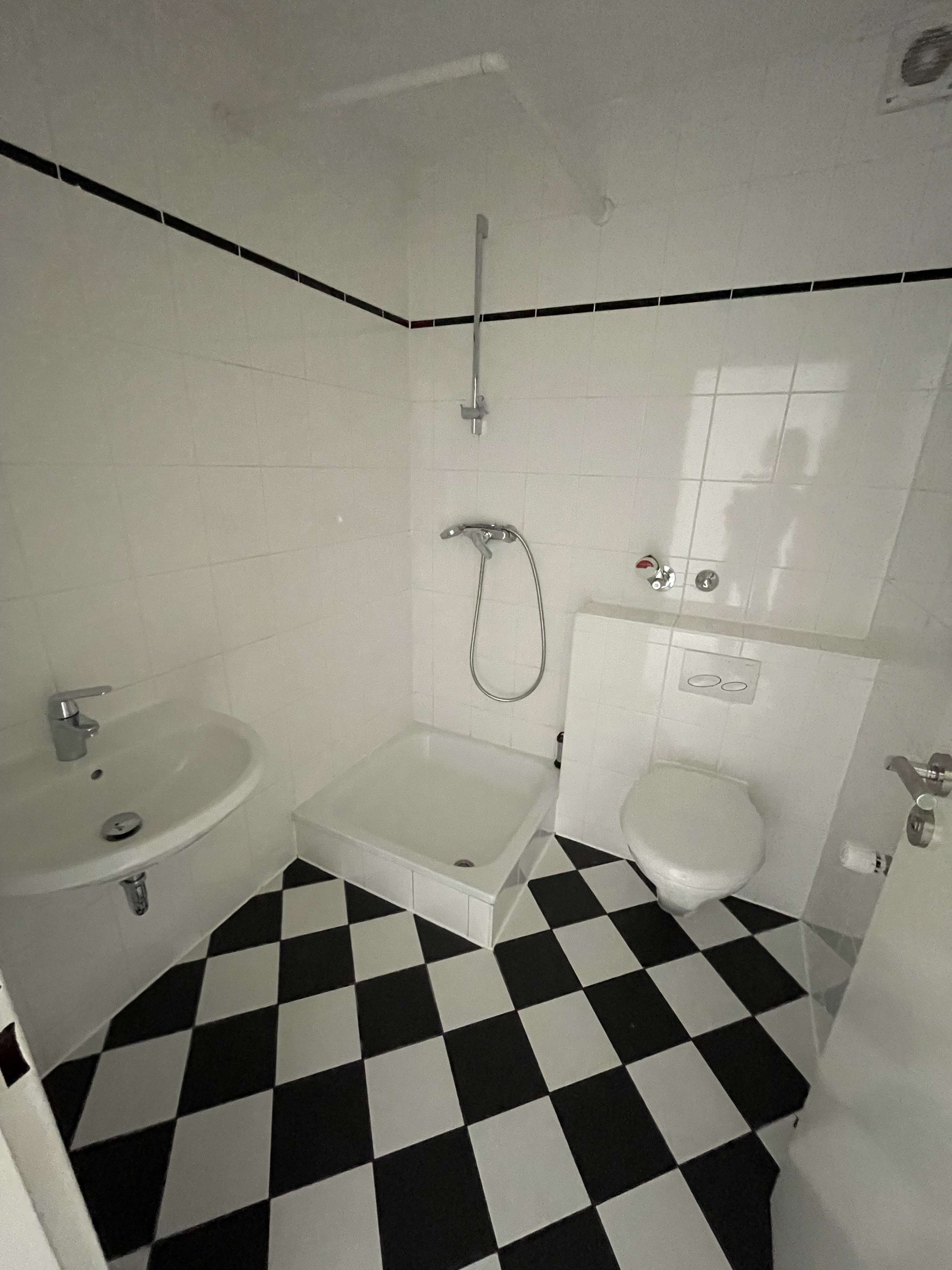 Thumbnail-Wohnung zum Mieten in MZ-Mombach 599,00 € 59 m²