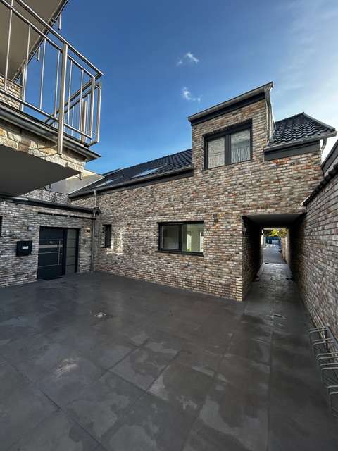 Thumbnail-Haus zum Kaufen in Niederkassel-Mondorf 749.900,00 € 153 m²