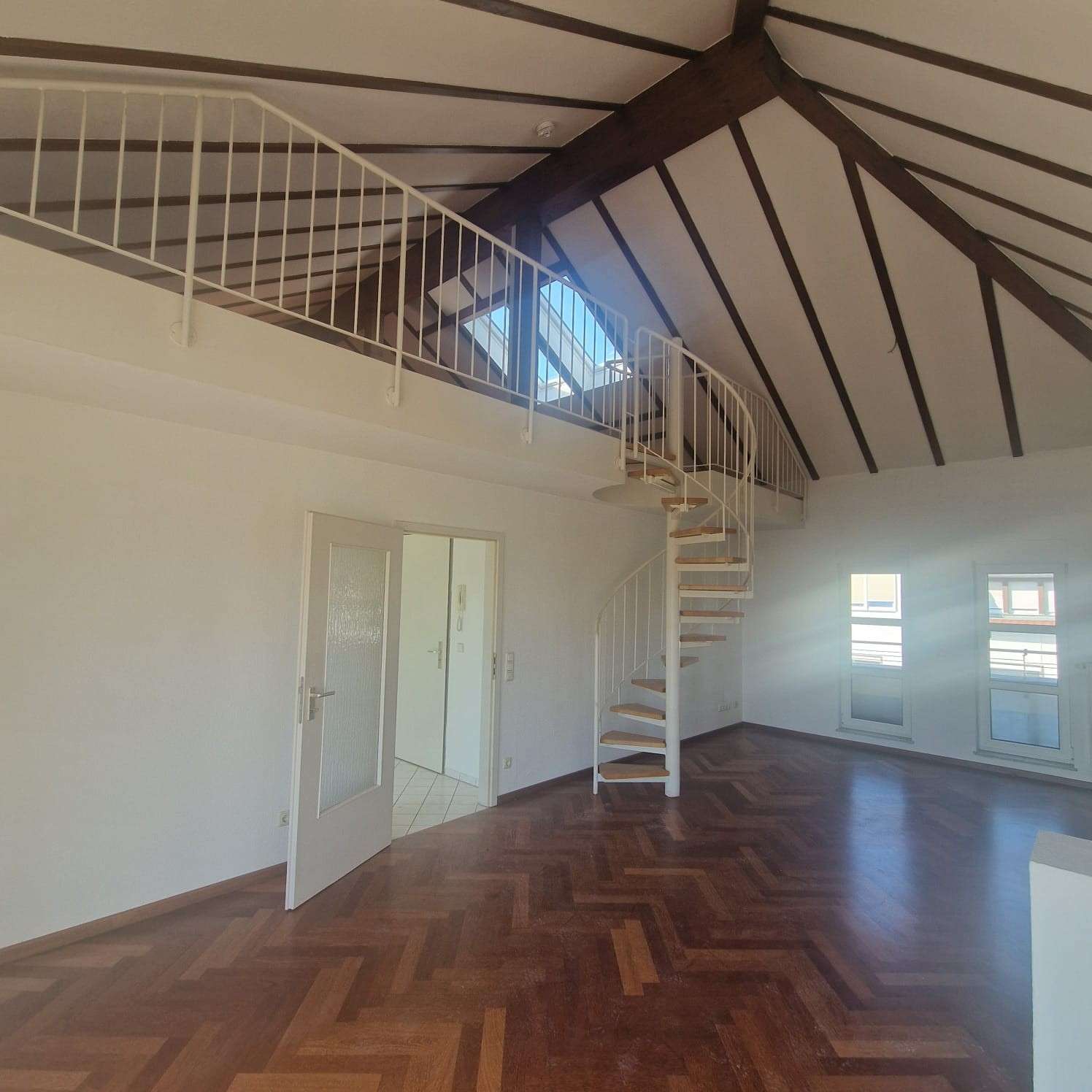 Thumbnail-Wohnung zum Mieten in Radebeul 1.260,00 € 105 m²