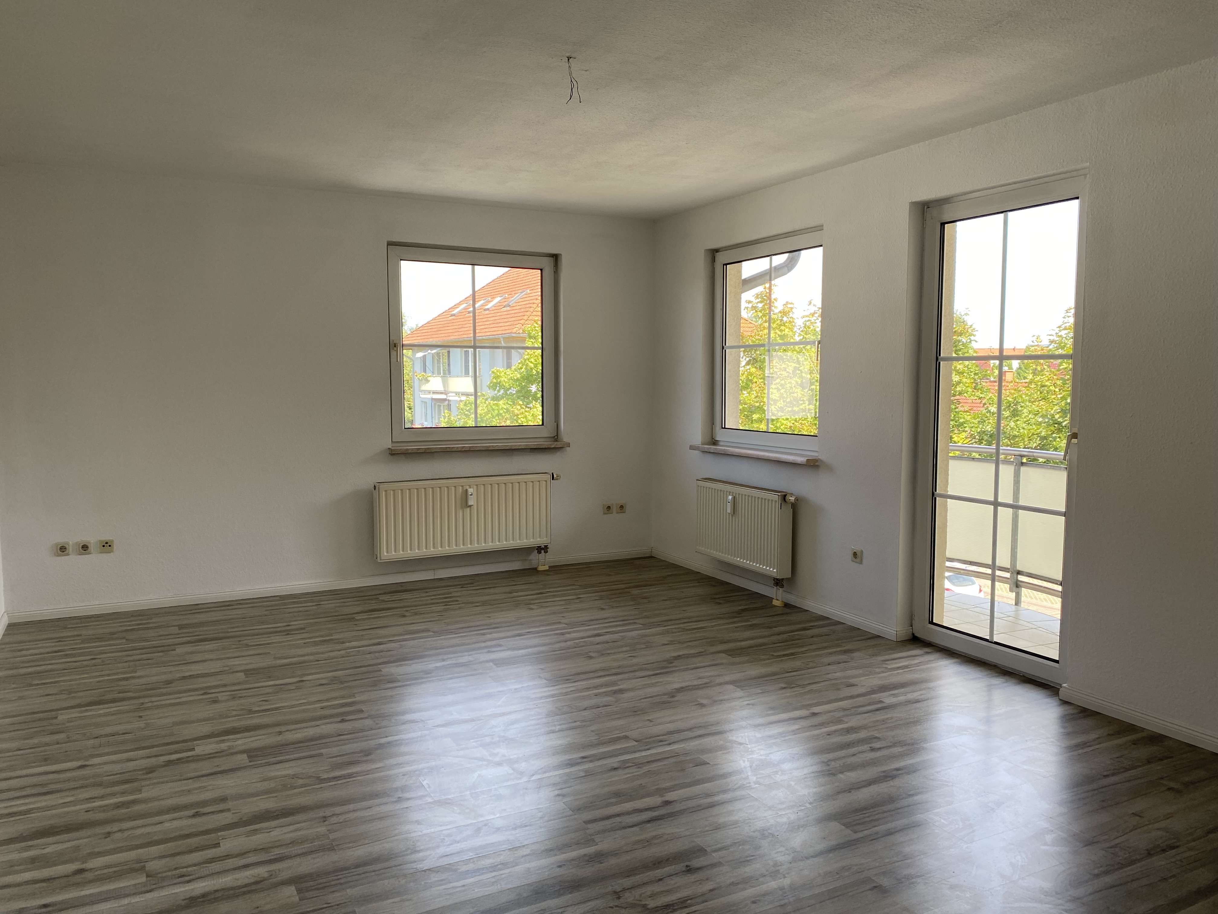 Thumbnail-Wohnung zum Mieten in Staßfurt 300,00 € 54.86 m²
