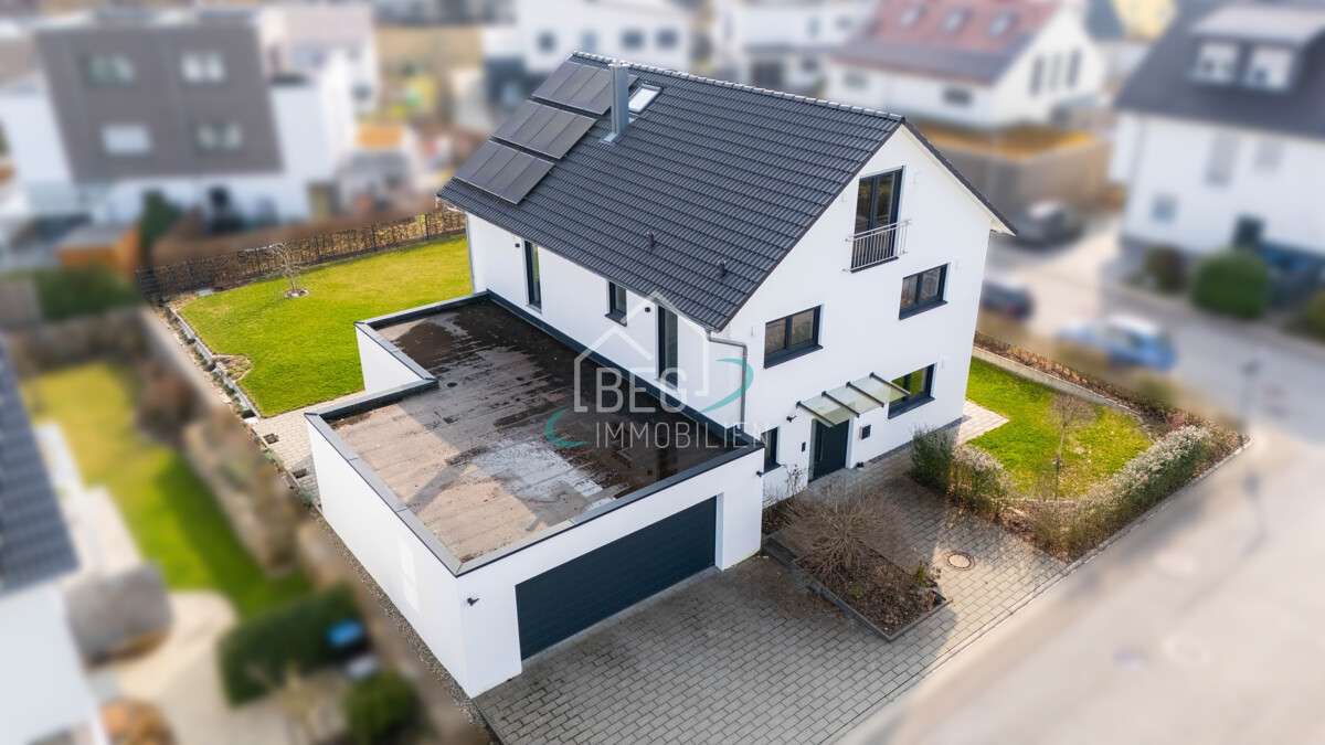 Thumbnail-Haus zum Kaufen in Schwäbisch Hall Hessental 979.000,00 € 245.8 m²
