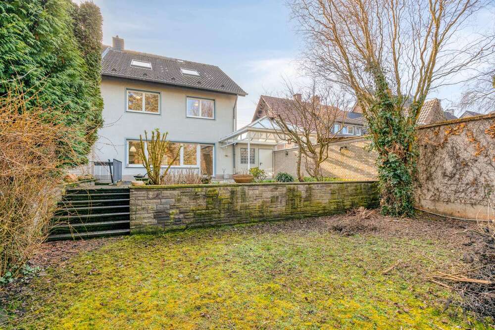 Thumbnail-Haus zum Kaufen in Hürth 650.000,00 € 179.3 m²