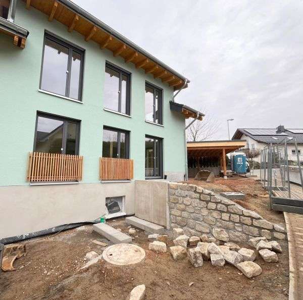 Thumbnail-Wohnung zum Mieten in Hünstetten- Wallrabenstein 1.435,00 € 115.8 m²