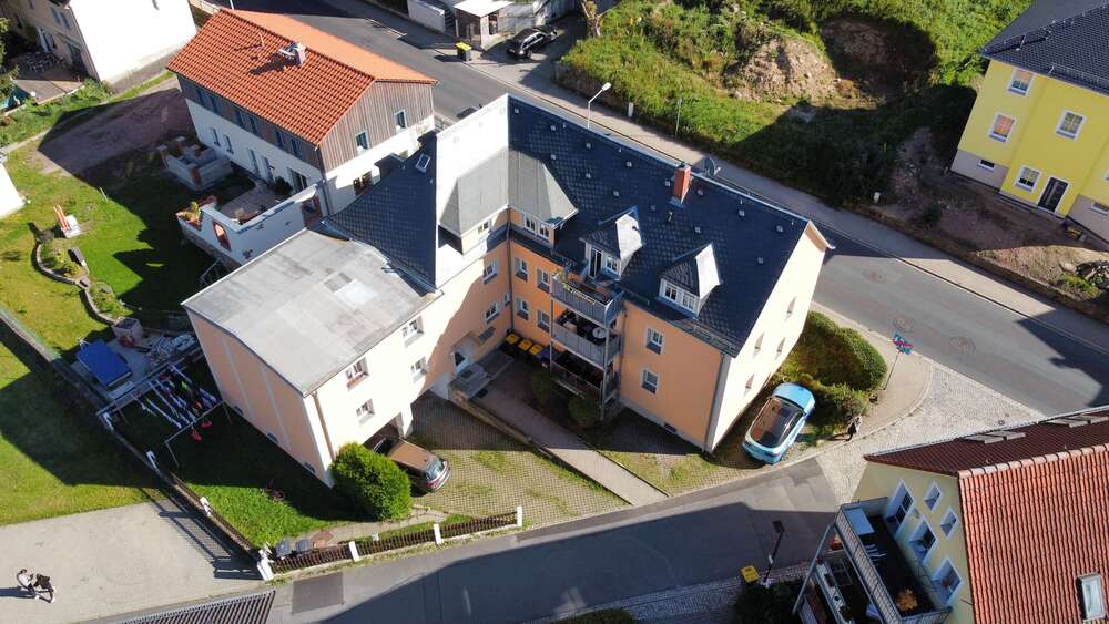 Thumbnail-Wohnung zum Mieten in Freital 350,00 € 41.96 m²