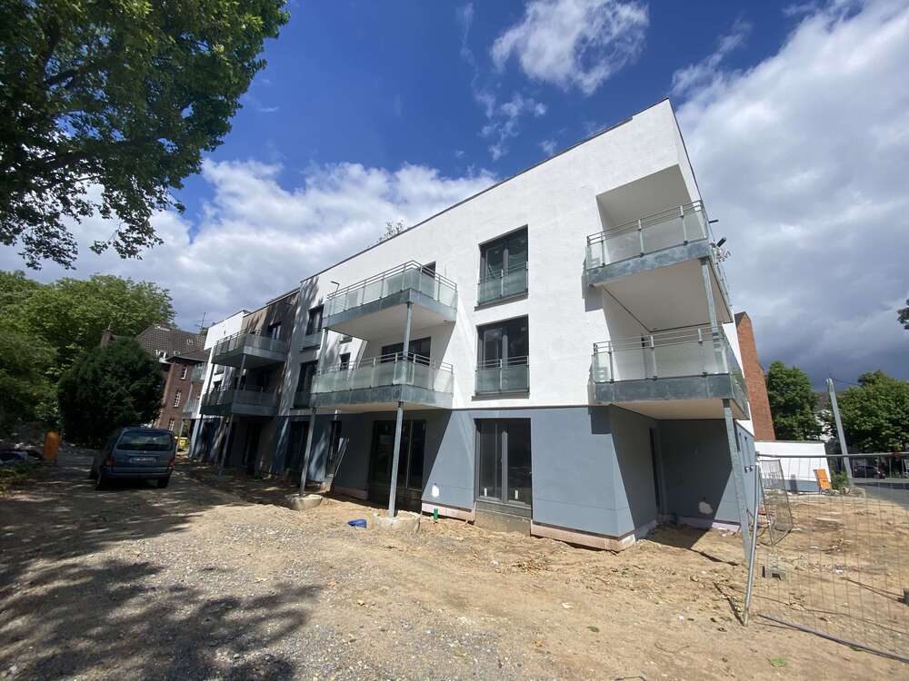 Thumbnail-Wohnung zum Kaufen in Düsseldorf 370.000,00 € 68 m²