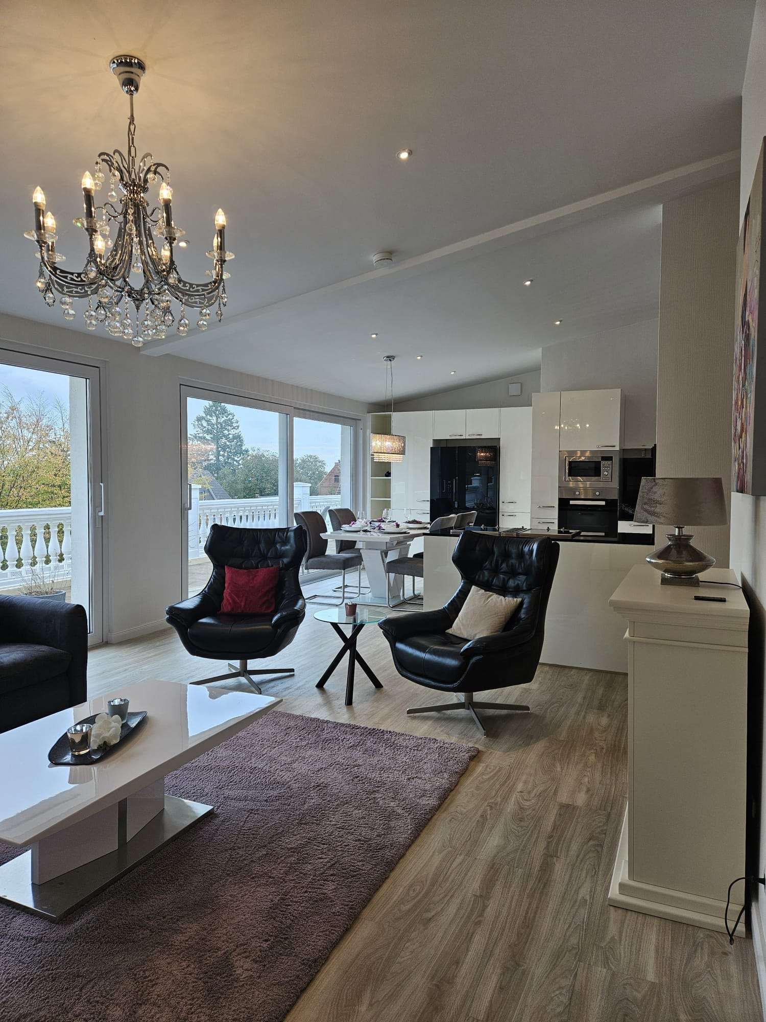 Thumbnail-Wohnung zum Mieten in LauenburgElbe 1.850,00 € 180 m²