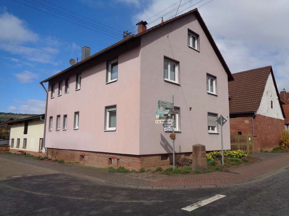 Thumbnail-Haus zum Kaufen in Wertheim 219.000,00 € 140 m²