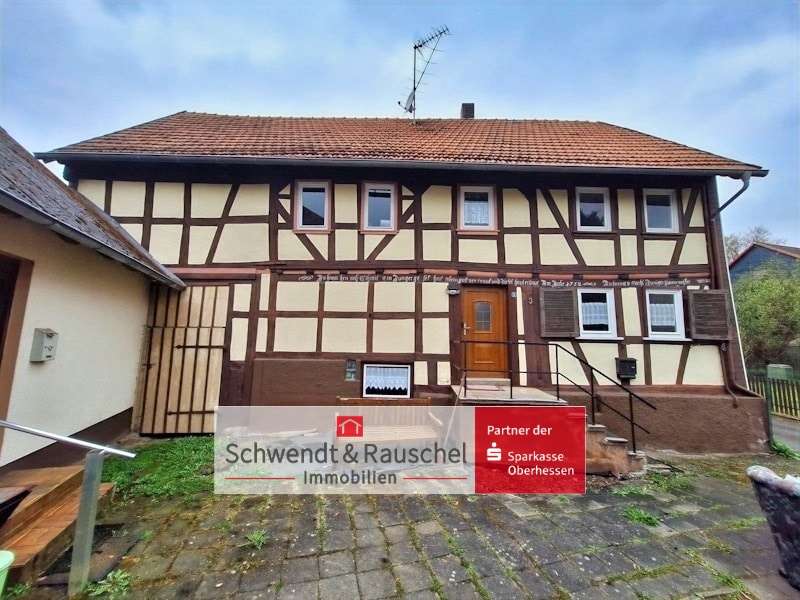 Thumbnail-Haus zum Kaufen in Romrod 85.000,00 € 230 m²