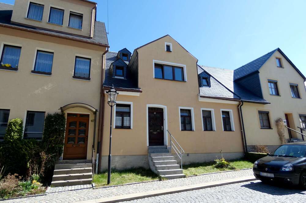 Thumbnail-Haus zum Kaufen in Annaberg-Buchholz 69.000,00 € 115 m²