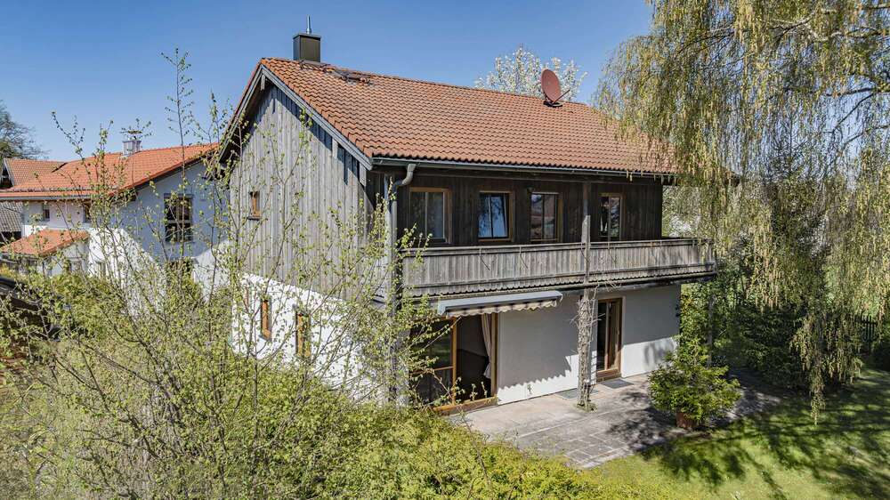 Thumbnail-Haus zum Kaufen in Otterfing 1.295.000,00 € 135.74 m²
