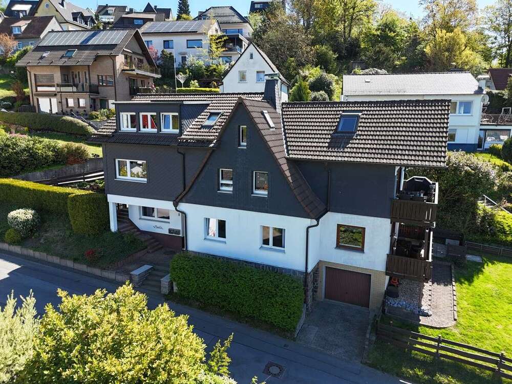 Thumbnail-Haus zum Kaufen in Altena Evingsen 411.000,00 € 265 m²