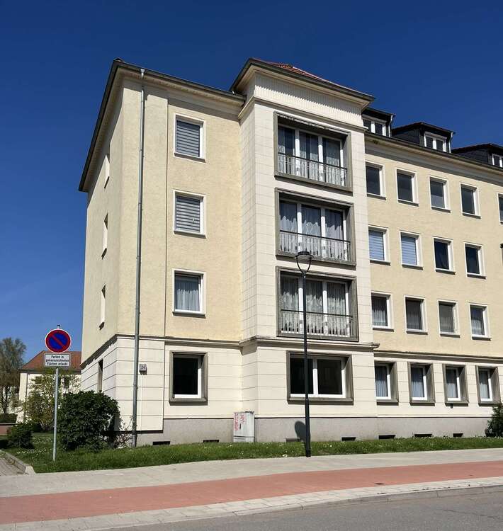 Thumbnail-Wohnung zum Mieten in Calbe 485,00 € 68.97 m²