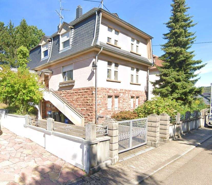 Thumbnail-Haus zum Kaufen in Saarbrücken Dudweiler 319.000,00 € 266 m²