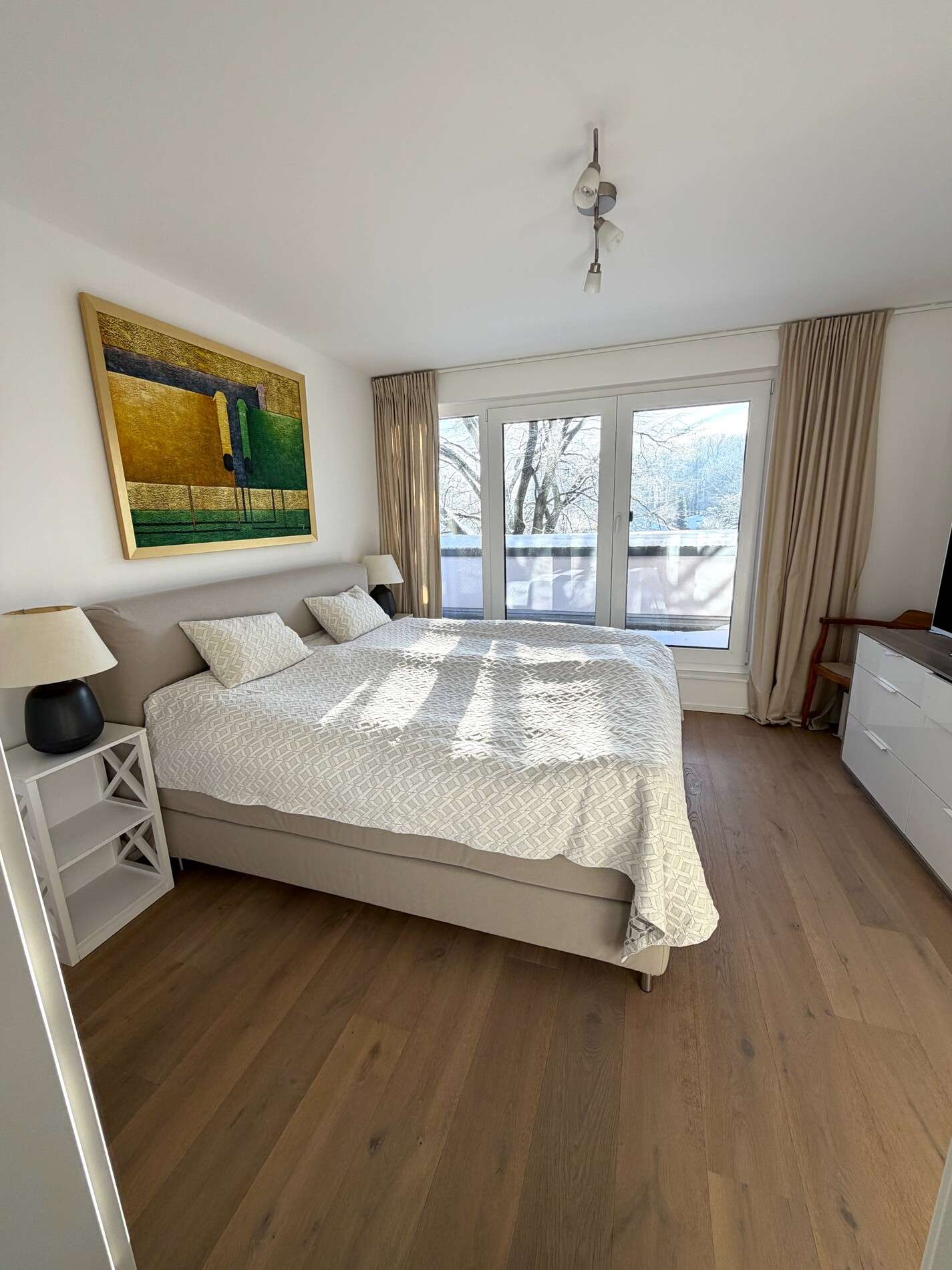 Thumbnail-Haus zum Mieten in Hamburg Volksdorf 3.750,00 € 198 m²