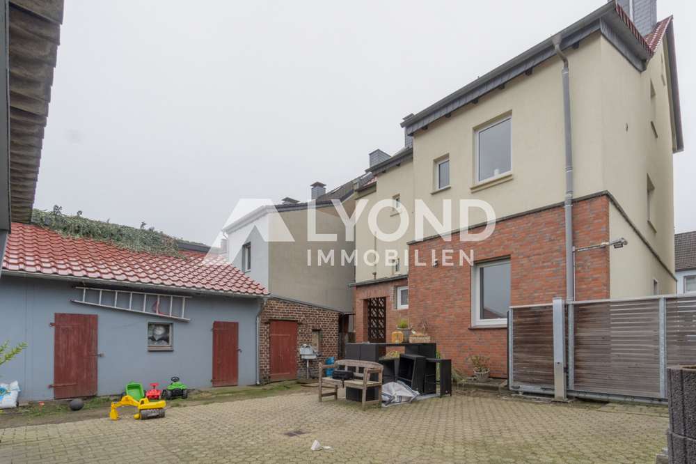 Thumbnail-Haus zum Kaufen in Herten 550.000,00 € 260 m²