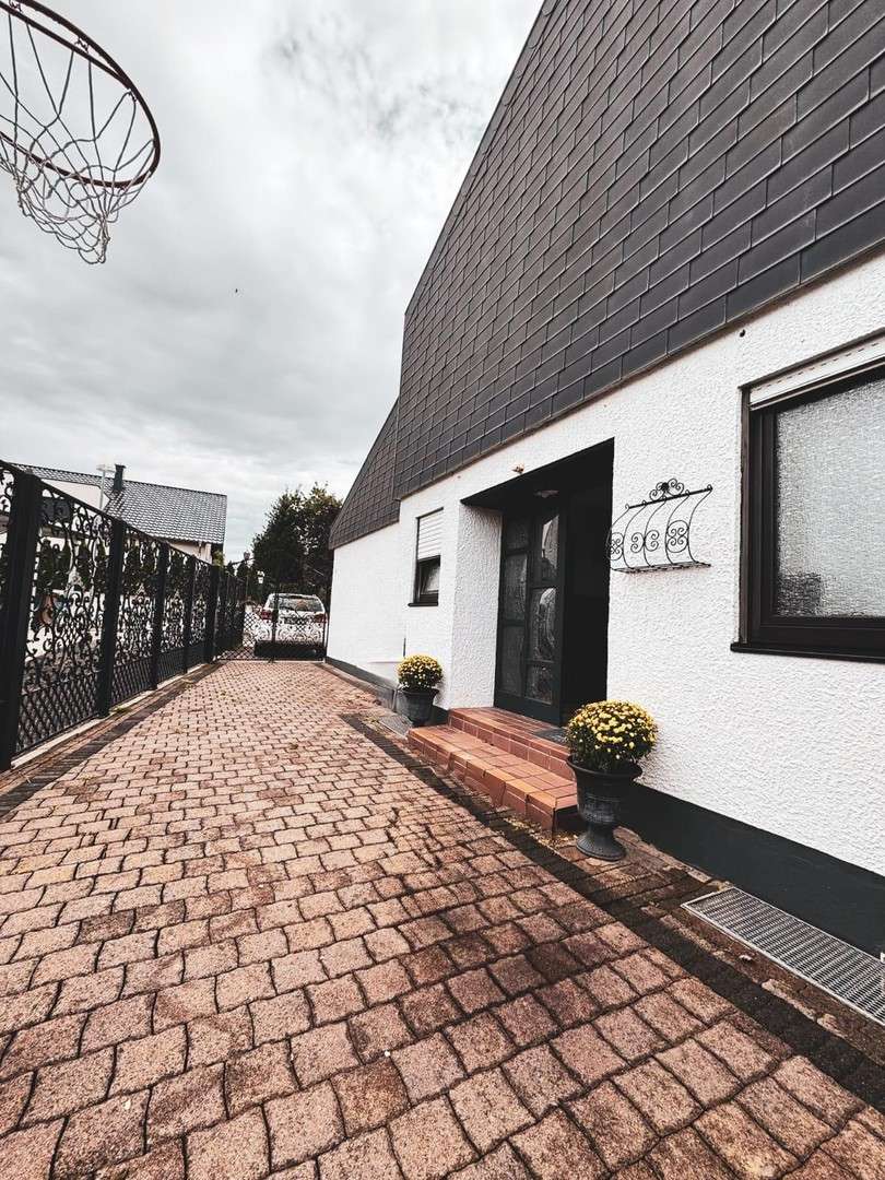 Thumbnail-Haus zum Kaufen in Weilerbach 590.000,00 € 297 m²