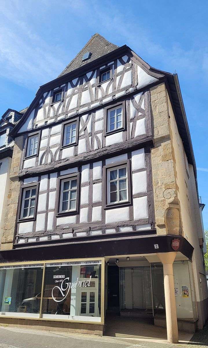 Thumbnail-Haus zum Kaufen in Kirn 90.000,00 € 430 m²