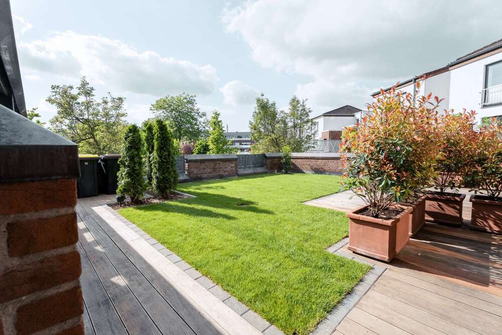 Thumbnail-Wohnung zum Mieten in Meerbusch 2.450,00 € 175 m²