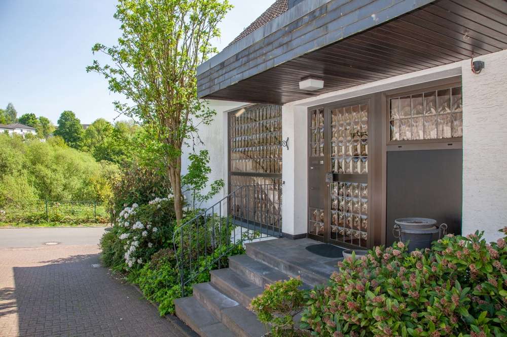 Thumbnail-Haus zum Kaufen in Remscheid 456.000,00 € 207.19 m²