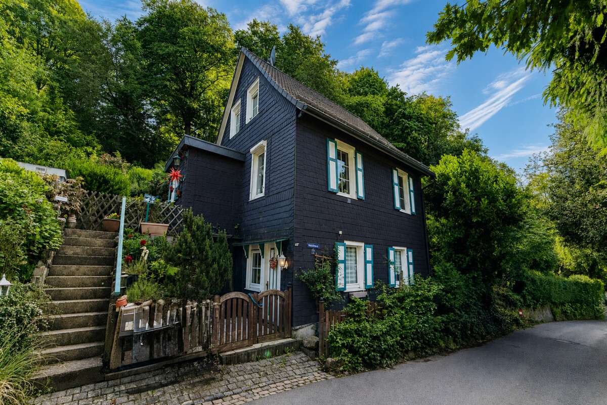 Thumbnail-Haus zum Kaufen in Remscheid 198.000,00 € 120 m²