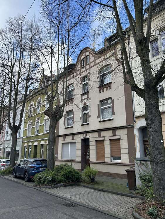 Thumbnail-Haus zum Kaufen in Leverkusen 750.000,00 € 333 m²
