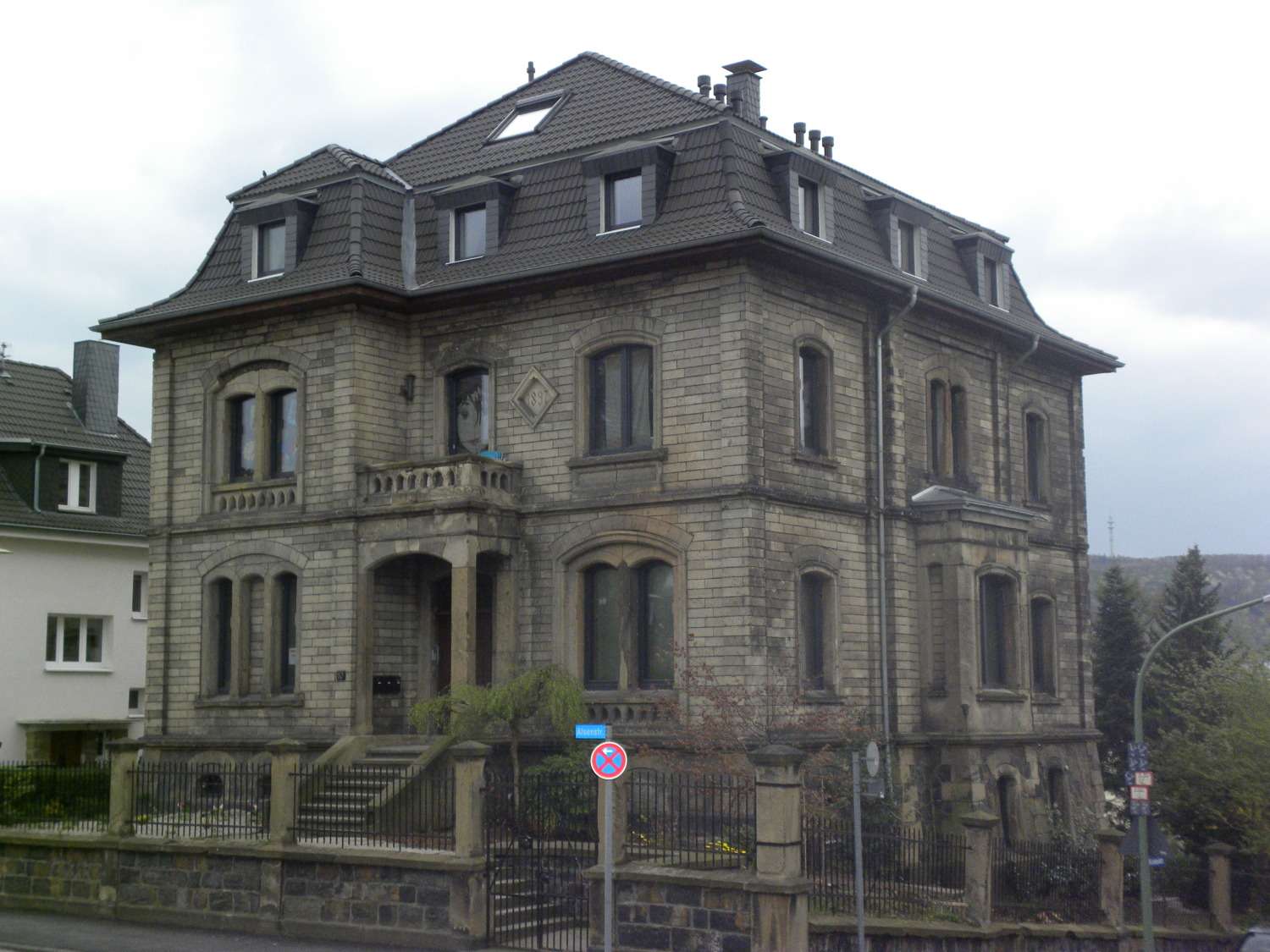 Thumbnail-Wohnung zum Mieten in Hagen 990,00 € 136 m²