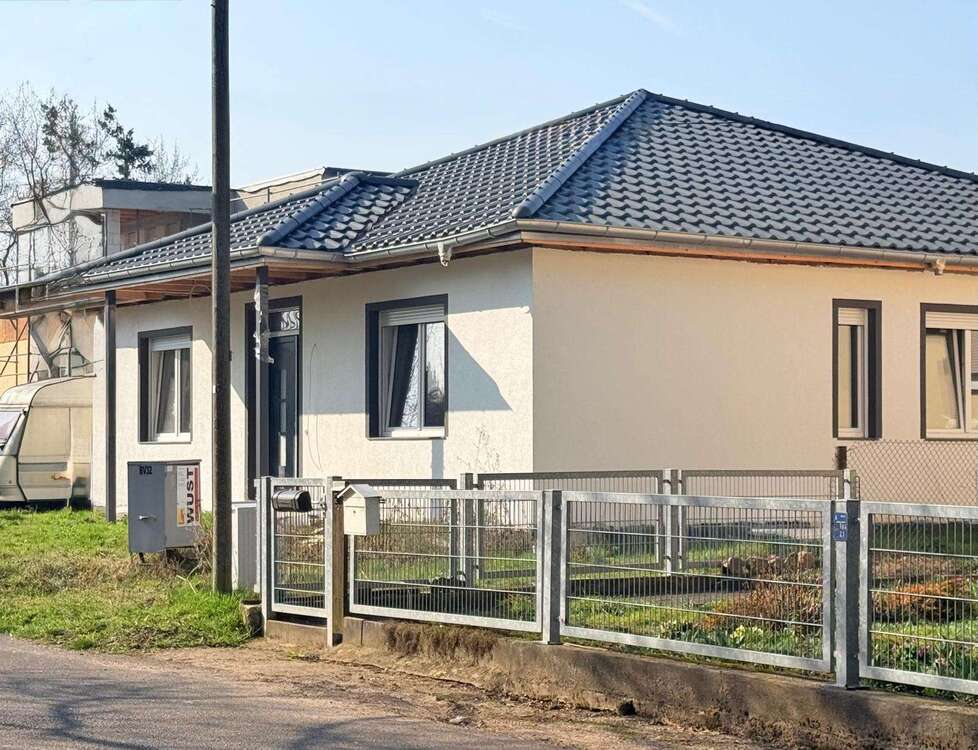 Thumbnail-Haus zum Kaufen in Wiedemar 389.000,00 € 120 m²